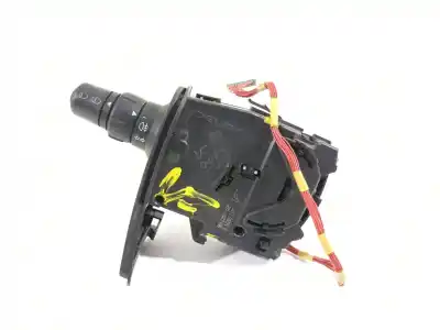Peça sobressalente para automóvel em segunda mão comutador de luzes por renault clio iii exception referências oem iam 88102001
