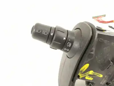 Second-hand car spare part headlights switch for renault clio iii exception oem iam references 88102001  