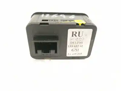 Peça sobressalente para automóvel em segunda mão botão / interruptor elevador vidro dianteiro esquerdo por opel meriva blue line referências oem iam 13363202  