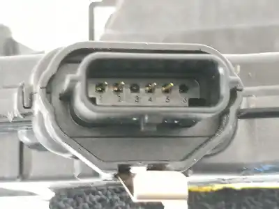 Second-hand car spare part left front door lock for renault captur limited oem iam references 805031332r  