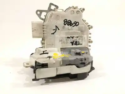 Автозапчастина б/у  для AUDI Q7 (4L)  Посилання на OEM IAM 8K0839015C  