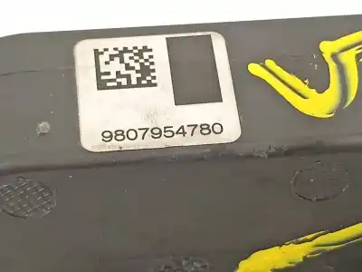 Peça sobressalente para automóvel em segunda mão fechadura da porta traseira direita por peugeot 308 access referências oem iam 9807954780  