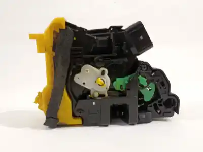 Second-hand car spare part left front door lock for kia cee´d spirit oem iam references 81310a2000  