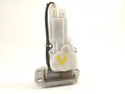Second-hand car spare part trunk lock for suzuki swift berlina (mz) gl oem iam references 8251063j00000  
