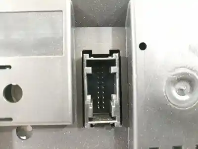 Peça sobressalente para automóvel em segunda mão quadrante por bmw serie 1 berlina (e81/e87) 118d referências oem iam 62109141475 9141475 1024952