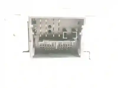 Pezzo di ricambio per auto di seconda mano impianto audio / radio cd per citroen c3 live riferimenti oem iam 9816209280  