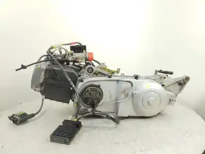 Автозапчасти б/у ПОЛНЫЙ ДВИГАТЕЛЬ за KYMCO PEOPLE 50/125/250/300  ссылки OEM IAM TF25  