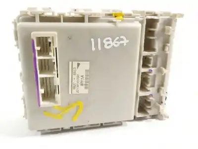 Автозапчасти б/у блок реле/предохранителей за toyota prius (nhw20) hibrido basis [hibrido 57 kw ( 1.5 ltr. - 57 cat)] ссылки oem iam 8273047290  