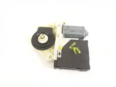Pezzo di ricambio per auto di seconda mano motore alzacristalli anteriore sinistro per volkswagen golf vi (5k1) 1.6 tdi riferimenti oem iam 5k0959793 5k0959701d 