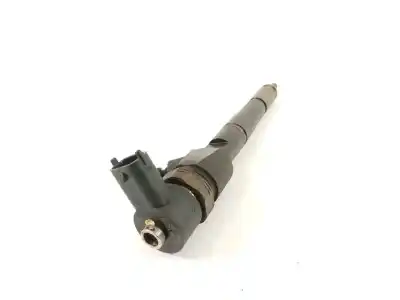 Second-hand car spare part injector for opel insignia a (g09) 2.0 cdti 4x4 (68) oem iam references 0445110327  