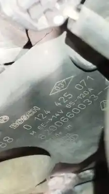 Автозапчастина б/у генератор для renault clio iii authentique посилання на oem iam 8200660033  0124425071