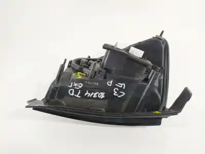 Автозапчастина б/у правий ліхтар для citroen c3 attraction посилання на oem iam 9673805280  