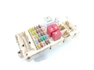 Pièce détachée automobile d'occasion BOÎTES À FUSIBLES pour FIAT BRAVO II (198_)  Références OEM IAM 51761160  