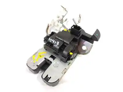 Pièce détachée automobile d'occasion COFFRE / SERRURE DE PORTE pour SKODA FABIA  Références OEM IAM 8R0827505A  