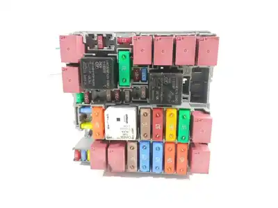 Peça sobressalente para automóvel em segunda mão caixa de fusíveis e relés por fiat tipo fastback (356_, 357_) 1.6 multijet (357hxg1) referências oem iam 52028777