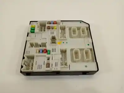 Second-hand car spare part FUSE BOX UNIT for RENAULT MEGANE III BERLINA 5 P  OEM IAM references 284B62069R USM2010 522222F04