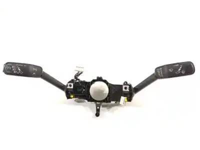 Peça sobressalente para automóvel em segunda mão comutador de piscas  por skoda octavia combi (5e5) 2.0 tdi referências oem iam 5q0953521t