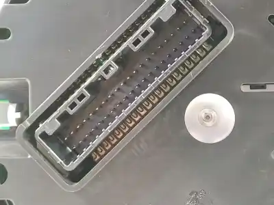 Peça sobressalente para automóvel em segunda mão quadrante por kia ceed (cd) 1.0 t-gdi referências oem iam 94033a2040  