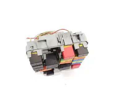 Second-hand car spare part fuse box unit for opel combo furgoneta/monovolumen (x12) 1.3 cdti (b05) oem iam references 52028777  