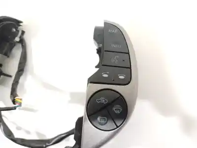 Pièce détachée automobile d'occasion commande au volant pour toyota prius (nhw20) basis références oem iam 8424747010 8424447010 8424447010