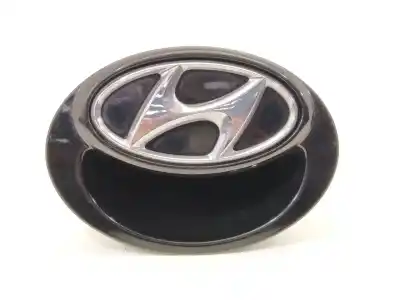 Second-hand car spare part tailgate back door handle for hyundai i20 comfort oem iam references 817211j020