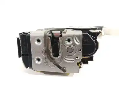 Pezzo di ricambio per auto di seconda mano serratura porta anteriore sinistra per mercedes clase a (w176) a 200 cdi (176.001) riferimenti oem iam a1667200135  