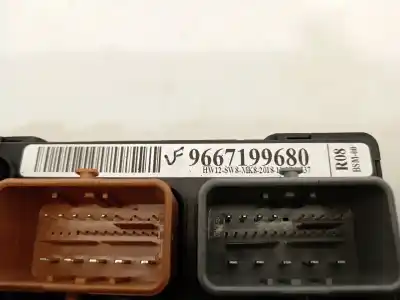 Peça sobressalente para automóvel em segunda mão caixa de fusíveis e relés por citroen c3 picasso (sh_) 1.4 vti 95 referências oem iam 9667199680   Peça sobressalente para automóvel em segunda mão caixa de fusíveis e relés por citroen c3 picasso (sh_) 1.4 vti 95 referências oem iam 9667199680