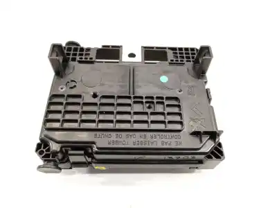 Peça sobressalente para automóvel em segunda mão caixa de fusíveis e relés por citroen c3 picasso (sh_) 1.4 vti 95 referências oem iam 9667199680   Peça sobressalente para automóvel em segunda mão caixa de fusíveis e relés por citroen c3 picasso (sh_) 1.4 vti 95 referências oem iam 9667199680