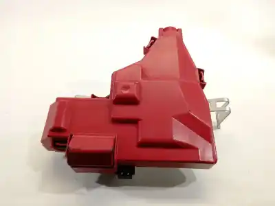 Pièce détachée automobile d'occasion BOÎTES À FUSIBLES pour DACIA DUSTER II  Références OEM IAM 241148233R  