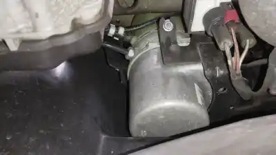 İkinci el araba yedek parçası DIREKSIYON POMPASI için VOLKSWAGEN POLO (6R1)  OEM IAM referansları 6R0423156A  