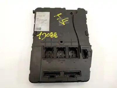 Second-hand car spare part Fuse Box Unit for RENAULT MEGANE II FAMILIAR Authentique OEM IAM references 8200351182  