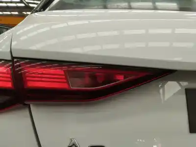 İkinci el araba yedek parçası Kapida Sol Kuyruk Lambasi için AUDI A3 SPORTBACK (8Y) GY OEM IAM referansları 8Y0945075  