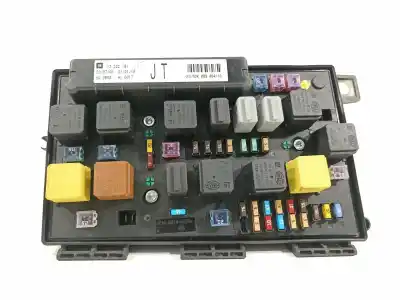 Second-hand car spare part FUSE BOX UNIT for OPEL ASTRA H BERLINA  OEM IAM references 13242781 5DK009464 