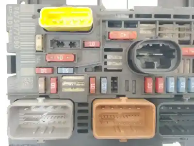 Second-hand car spare part fuse box unit for citroen c4 picasso i monospace (ud_) 1.6 hdi 110 oem iam references 9675877080 bsmr01 