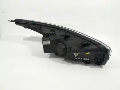 Second-hand car spare part left headlight for kia cee'd (jd) 1.6 crdi 136 oem iam references 92101a2461  