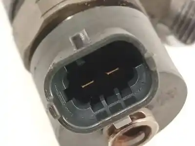 Pezzo di ricambio per auto di seconda mano iniettore per kia carens (un) concept riferimenti oem iam 3380027400 0445110258 