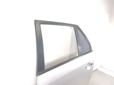 Автозапчастина б/у двері задні ліві для kia carens (un) concept посилання на oem iam   