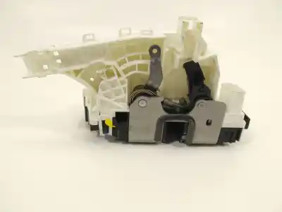 Tweedehands auto-onderdeel Deurslot Rechts voor VOLKSWAGEN CRAFTER KASTEN (SY) Furgón 35 BL TA FWD OEM IAM-referenties 7C0843014CS  