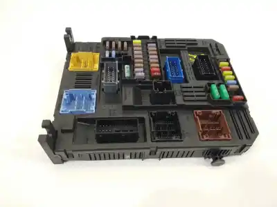 Second-hand car spare part fuse box unit for peugeot 308 allure oem iam references 9830790580