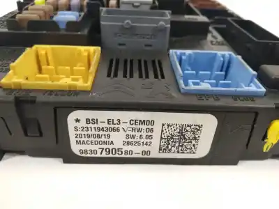 Peça sobressalente para automóvel em segunda mão caixa de fusíveis e relés por peugeot 308 allure referências oem iam 9830790580 28625142 bsiel3