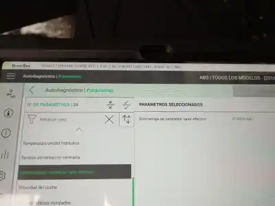 Автозапчастина б/у панель інструментів для renault megane iv fastback (b9a/m/n_) 1.5 dci 110 (b9a3) посилання на oem iam 248100693r  