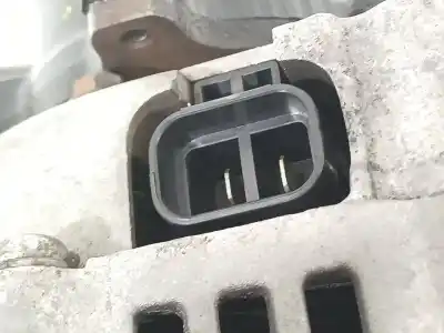 Pezzo di ricambio per auto di seconda mano alternatore per kia cee´d emotion riferimenti oem iam 3730027021  
