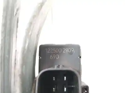 Автозапчасти б/у задний правый стеклорегулятор за jaguar x-type i (x400) 2.2 d ссылки oem iam 1225002909  