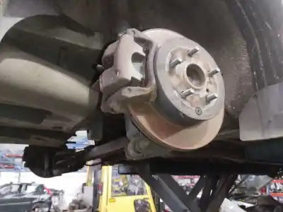 Gebrauchtes Autoersatzteil HINTERACHSE zum TOYOTA VERSO  OEM-IAM-Referenzen   