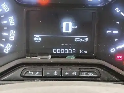 Pezzo di ricambio per auto di seconda mano motore completo per citroen c3 iii (sx) 1.5 bluehdi 100 (sxyhyp, sxyhtu) riferimenti oem iam yh01  