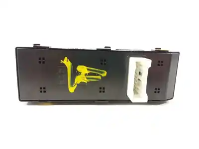 Автозапчастина б/у передні вікний вмикач для kia picanto 1.0 cat посилання на oem iam 93570g6000  