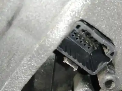 Peça sobressalente para automóvel em segunda mão espelho retrovisor esquerdo por renault clio iii exception referências oem iam 7701061192  