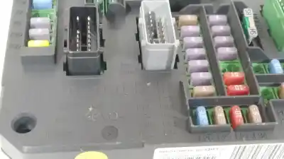 İkinci el araba yedek parçası röle/sigorta kutusu için citroen c4 ii (nc_) 1.6 hdi 110 oem iam referansları 9665547480 s180121003 