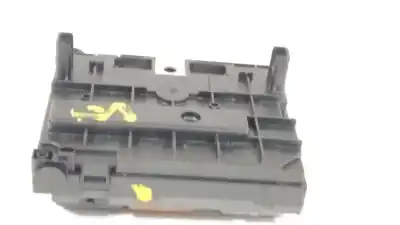 Second-hand car spare part fuse box unit for citroen c4 picasso i monospace (ud_) 1.6 hdi 110 oem iam references 9675877080  