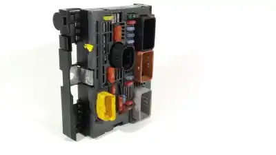 Second-hand car spare part fuse box unit for citroen c4 picasso i monospace (ud_) 1.6 hdi 110 oem iam references 9675877080  